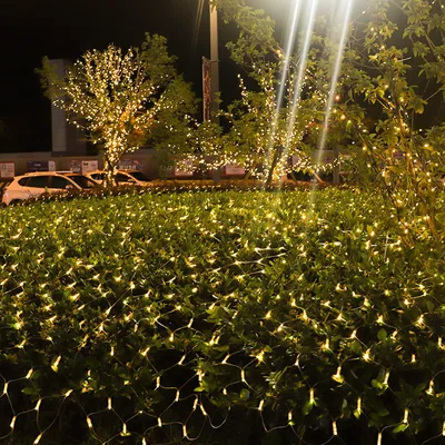 Obrázok produktu pre Vigevee LED svetelný reťazec, sieťový, 300 LED, 4,5 x 1,6 m, teplá biela, IP44, 8 režimov s pamäťou, vhodný do záhrady, na balkón, na Vianoce
