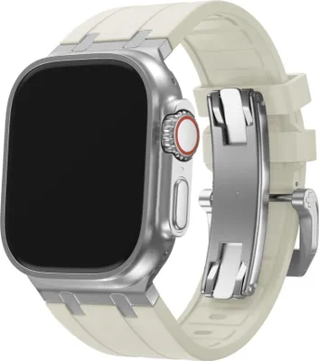Produktbild von BALR. Flüssigsilikonarmband passend für Apple Watch 1/2/3/ 4/5/6/7/8/9/10/SE/Ultra in den Größen: 44mm / 45mm / 46mm / 49mm - Kautschukarmband mit Stahlstecker (beige/silber)