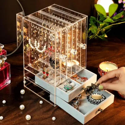 Zdjęcie produktu dla Organizer na biżuterię do przechowywania kolczyków Belle Vous - L12.8 x W13 x H24.5 cm - Pyłoszczelne akrylowe pudełko na biżuterię z miejscem na kolczyki i aksamitem