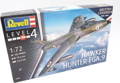 Produktbild von Revell 03908 British Legends - Hawker Hunter FGA.9  Bausatz 1:72 in