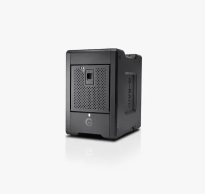 Immagine prodotto di SanDisk Professional G-RAID SHUTTLE 4 - Array di dischi rigidi - 80 TB - 4 alloggiamenti - HDD 20 TB x 4 - Thunderbolt 3, USB 3.1 Gen 2 (esterno)