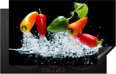 Produktbild von KitchenYeah© Herdabdeckplatte Paprika - Schwarz - Gemüse - Wasser - Blatt , 83x51cm, Küche Deko, Glaskeramikkochfeld Herdabdeckung, Abdeckplatte fùr Kochfeld