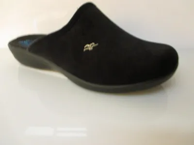 Zdjęcie produktu dla Kapcie FLY FLOT, czarne, rozmiar 40