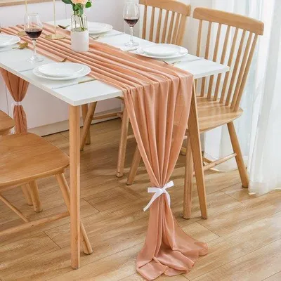 Produktbild von Unyqoos® Chiffon-Tischläufer für Hochzeit – Roségold, 70 cm x 3 m