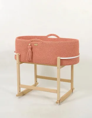Produktbild von BOHO Moseskorb Babywiege handgefertigt mit Matratze und Holzgestell - Rosa