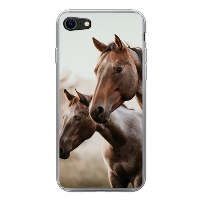 Produktbild von MuchoWow® Handyhülle Schutzhülle Hülle für iPhone SE 2020 Pferde - Natur - Braun Silikon Softcase Handy Hülle - Kartenbesitzer