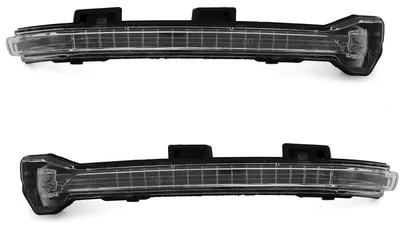 Produktbild von Spiegel LED Blinker schwarz links rechts für VW Golf 7 Golf Sportsvan Touran 5T