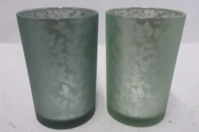 Obrázok produktu pre Svietnik Gilde, valcový, s motívom listov, zelený, balenie 4 kusy, 2 varianty farieb, priemer: 12 cm, výška: 18 cm, kód: 27227