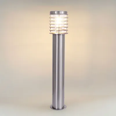 Produktbild von Elegante Außenillumination: Standleuchte 252D aus Edelstahl 80cm