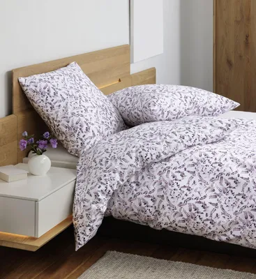 Produktbild von Janine Design Mako-Satin-Bettwäsche-Garnitur 98133 moments Farbe beere Größe 155x220+80x80
