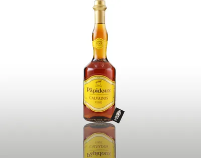 Produktbild von Papidoux Calvados Fine 0,7L 40% Vol. - [Enthält Sulfite]