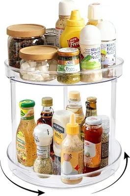 Zdjęcie produktu dla Uniqoos® Obrotna półka na przyprawy (PET) – 360° obrotowa, przezroczysta, średnica 23,5 cm, wysokość 18 cm, 2 półki i 3 uchwyty