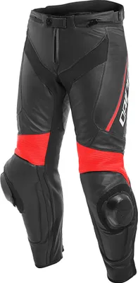 Produktbild von Dainese Delta 3 Motorrad Lederhose Grösse: 46, Farben: Schwarz/Rot