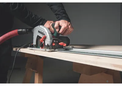 Immagine prodotto di Metabo Set KS 66 FS Handkreissäge Säge mit Kappschiene KFS 44 + Zubehör