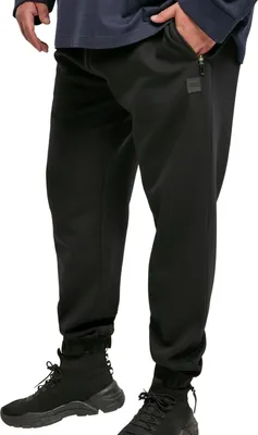 Produktbild von Urban Classics TB3955 | Basic Track Pants Trainingshose Herren - Farbe: Black - Größe: S