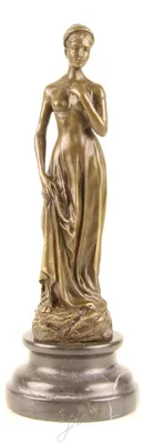 Productafbeelding van A Bronze Sculpture Of A Young Woman