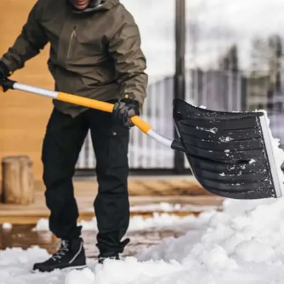 Zdjęcie produktu dla Łopata do śniegu z serii X, zakrzywiona