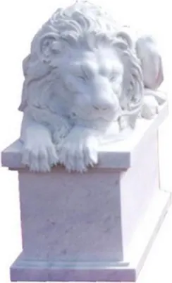 Produktbild von Casa Padrino Luxus Jugendstil Marmor Skulptur Löwe schaut nach links Weiß 150 cm - Wetterbeständige Garten & Terrassen Dekofigur mit Sockel - Prunkvolle Garten & Terrassen Deko