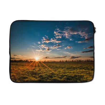Produktbild von MuchoWow® Laptop Hülle 13 Zoll Sonnenuntergang - Natur - Wolken - Gras Laptoptasche - Laptophülle - Sleeve - Rundumschutz