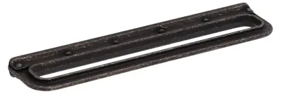 Imagen del producto de Manija para muebles de zamak. Distancia entre agujeros: 160 mm. Acabado en hierro , estilo vintage