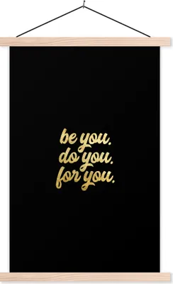 Produktbild von MuchoWow® Textilposter Zitat - Selbstvertrauen - Gold - Schwarz 60x90 cm mit holzfarbenen Rahmen - Textil