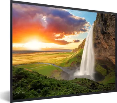 Produktbild von MuchoWow® Gerahmtes Poster Wasserfall - Felsen - Sonnenuntergang - Berge - Orange 80x60 cm - Poster mit Schwarzem Bilderrahmen Wandposter Rahmen Foto Bilder - Schwarzem - Mit Gestell