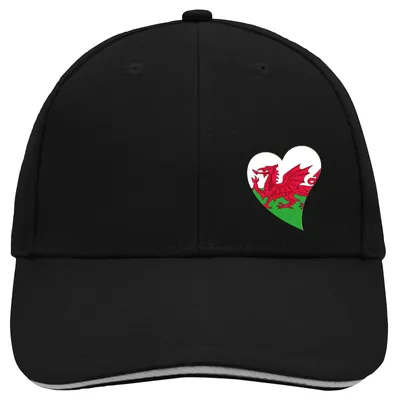 Produktbild von Huuraa Cappy Mütze Wales Flagge Herz Black/Light Grey Baumwolle 6-Panel Kappe Geschenkidee