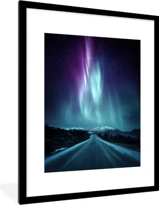 Produktbild von MuchoWow® MuchoWow® Gerahmtes Poster Nordlichter - Schnee - Straße 60x80 cm - Poster mit zchwarzem Bilderrahmen - Wohnzimmer - Dekorationen - Prämie