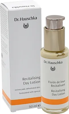 Produktbild von Dr. Hauschka Revitalising Day Lotion, Gesichtslotion, Frauen, 50 ml, trockene Haut, Feuchtigkeitsspendend, Schutz, Glättend, Pumpenflasche