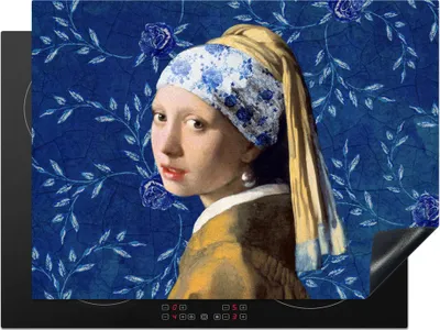 Produktbild von KitchenYeah© Herdabdeckplatte Mädchen mit Perlenohrring - Delfter Blau - Vermeer - Blumen - Gemälde - Alte Meister , 71x52cm, Küche Deko, Glaskeramikkochfeld Herdabdeckung, Abdeckplatte fùr Kochfeld
