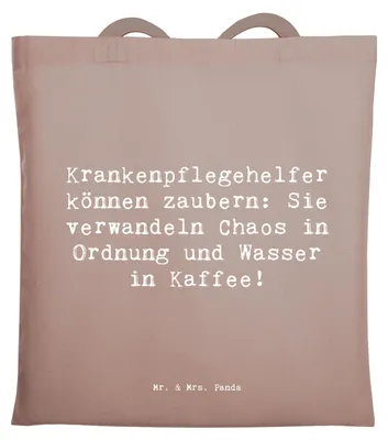 Produktbild von Mr. & Mrs. Panda Shopping Tasche Spruch Krankenpflegehelfer Zauberer - Braun Pastell - Geschenk, Berufsliebe, Uni, Pflegehelfer, Tote Bag, Chaos in Ordnung, Jutebeutel