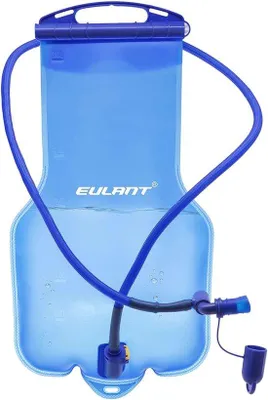 Produktbild von Famanu Wasserfeste Trinkrucksack für Hydration - Ideal für Wandern, Laufen, Radfahren, Skifahren und Klettern
