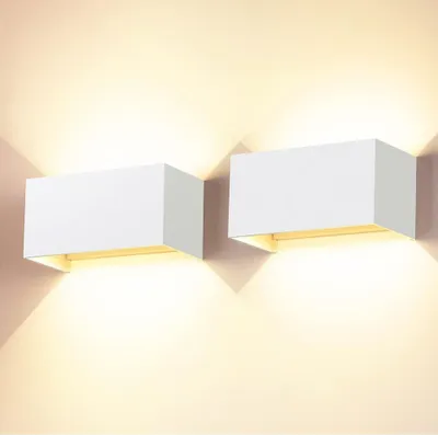 Produktbild von Cwycfw 24W LED Wandleuchten, 2 Stück, einstellbarer Lichtstrahl, warmweiß 3000K, IP65 wasserdicht, für Innen/Außen