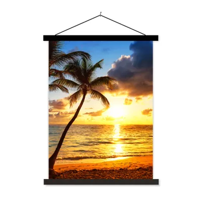 Produktbild von MuchoWow® Textilposter Strand - Horizont - Sonnenuntergang - Palme - Meer 40x53 cm mit schwarzem Rahmen - Abbildung