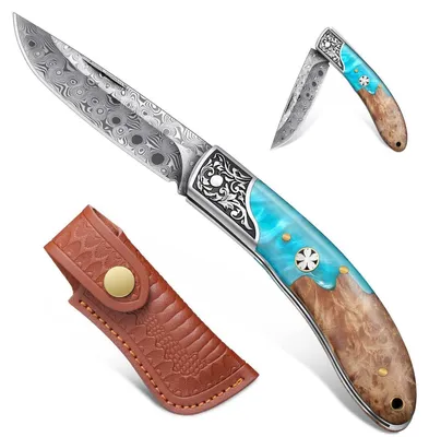 Image de Couteau pliant en acier damas, manche en bois de poire, couleur bleue, avec étui. Lame de 7 cm, acier 5CR15MOV, dureté HRC58