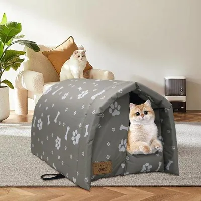 Productafbeelding van Famanu kattenhuis voor buiten, met waterdichte en winterbestendige bescherming - Opvouwbaar dierenverblijf met zacht kussen