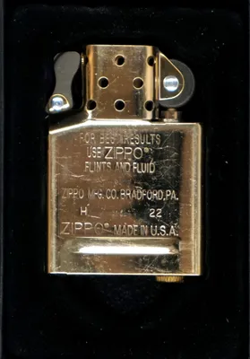 Produktbild von ZIPPO BENZINWIEDERBEFÜLLUNG Messing Classic Accessoire