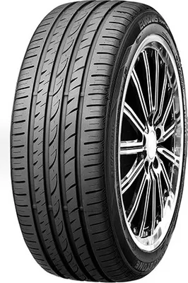 Immagine prodotto di Roadstone Eurovis Sport 04 205/55R17 95Y Xl