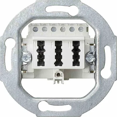Image de Gira 003302 Prise de raccordement TAE 3 x 6 NFN Insert blanc