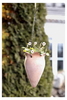 Produktbild von Pflanzenampel Terra aus Terracotta, 70 cm hoch, mit Metallkette