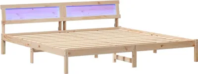 Produktbild von vidaXL Bettgestell mit Kopfteil Braun 200 x 200 cm Massivholz Kiefer