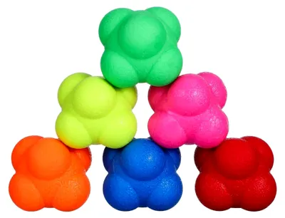 Produktbild von Set mit 6 Reaktionsbällen - Sechseckige Agility Reflexbälle für Koordination und Schnelligkeit - Gummi Trainingsbälle für Boxen, Tennis, Handball und Torwarttraining
