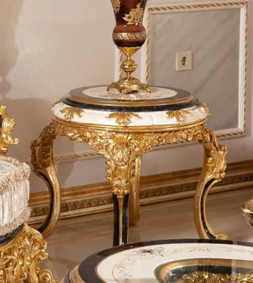 Produktbild von Casa Padrino Luxus Barock Beistelltisch Weiß / Blau / Gold - Prunkvoller Massivholz Tisch im Barockstil - Barock Wohnzimmer Möbel - Edel & Prunkvoll
