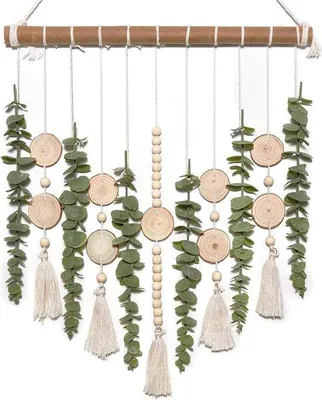 Produktbild von Famanu Wanddekoration Makramee mit Holzperlen und künstlichen Eukalyptusblättern - Beige
