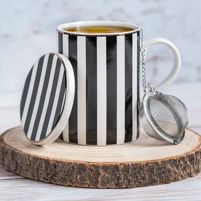 Produktbild von Becher Teebecher mit Teesieb Deckel 380ml Porzellan Teetasse