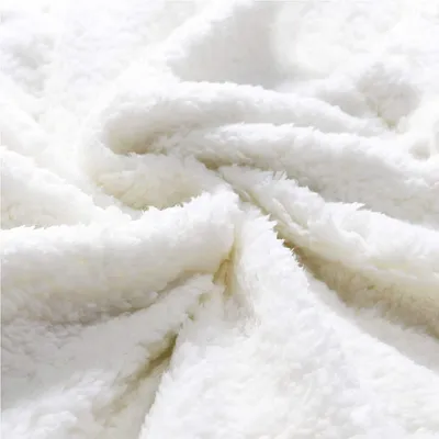 Immagine prodotto di Coperta in pile con motivo automobilistico 3D, 76 x 102 cm, ideale per la cameretta dei bambini