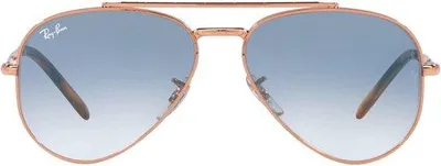 Imagen del producto de Gafas de sol estilo aviador con montura en color rosa dorado