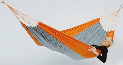 Produktbild von Hängematte Amazonas Silk Traveller techno orange-grey 220x140cm
