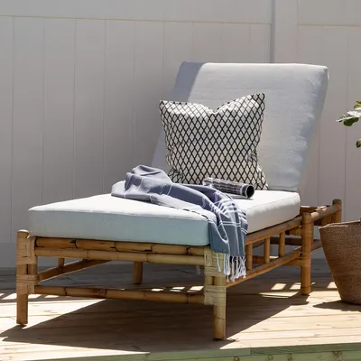 Produktbild von home24 Gartenliege - Weiß - Rattan - 80 x 23 x 210 cm