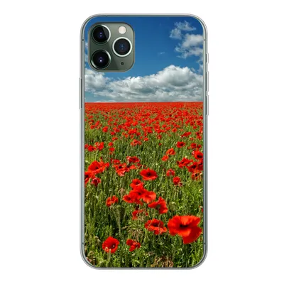 Produktbild von MuchoWow® Handyhülle Schutzhülle Hülle für iPhone 11 Pro Max Schneeweiße Wolken über einem Mohnblumenfeld Silikon Softcase Handy Hülle - Schutz